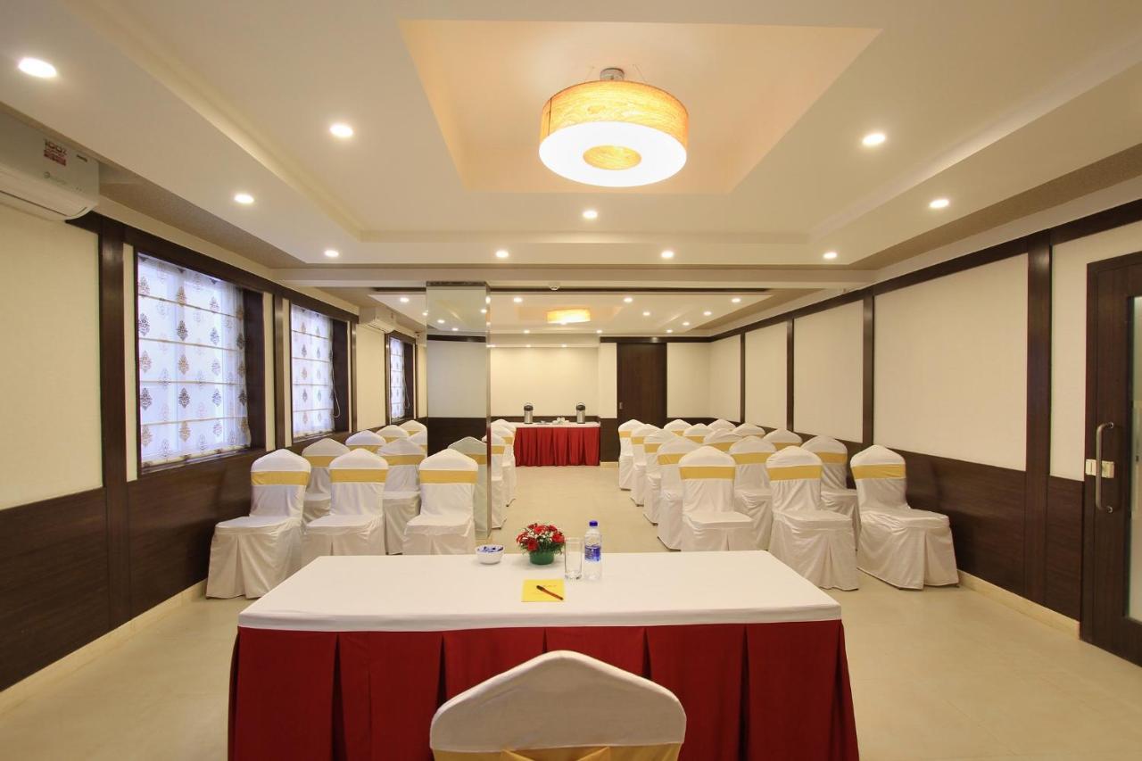 La Sara Regent Hotel Bangalore Luaran gambar