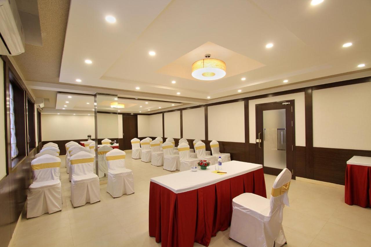La Sara Regent Hotel Bangalore Luaran gambar